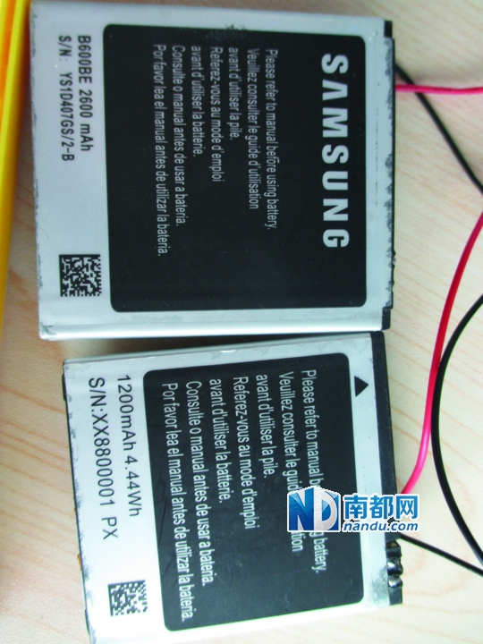 回收废旧电池充当“电芯”。