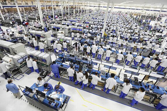 制造成本居高不下 摩托罗拉拟关闭美国手机制造工厂