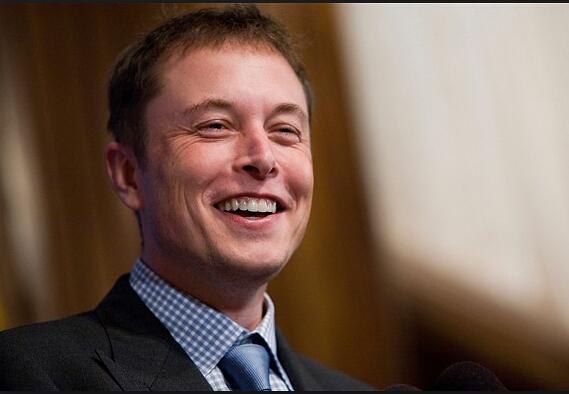 马斯克将再担任CEO至少五年 超级电池工厂延期