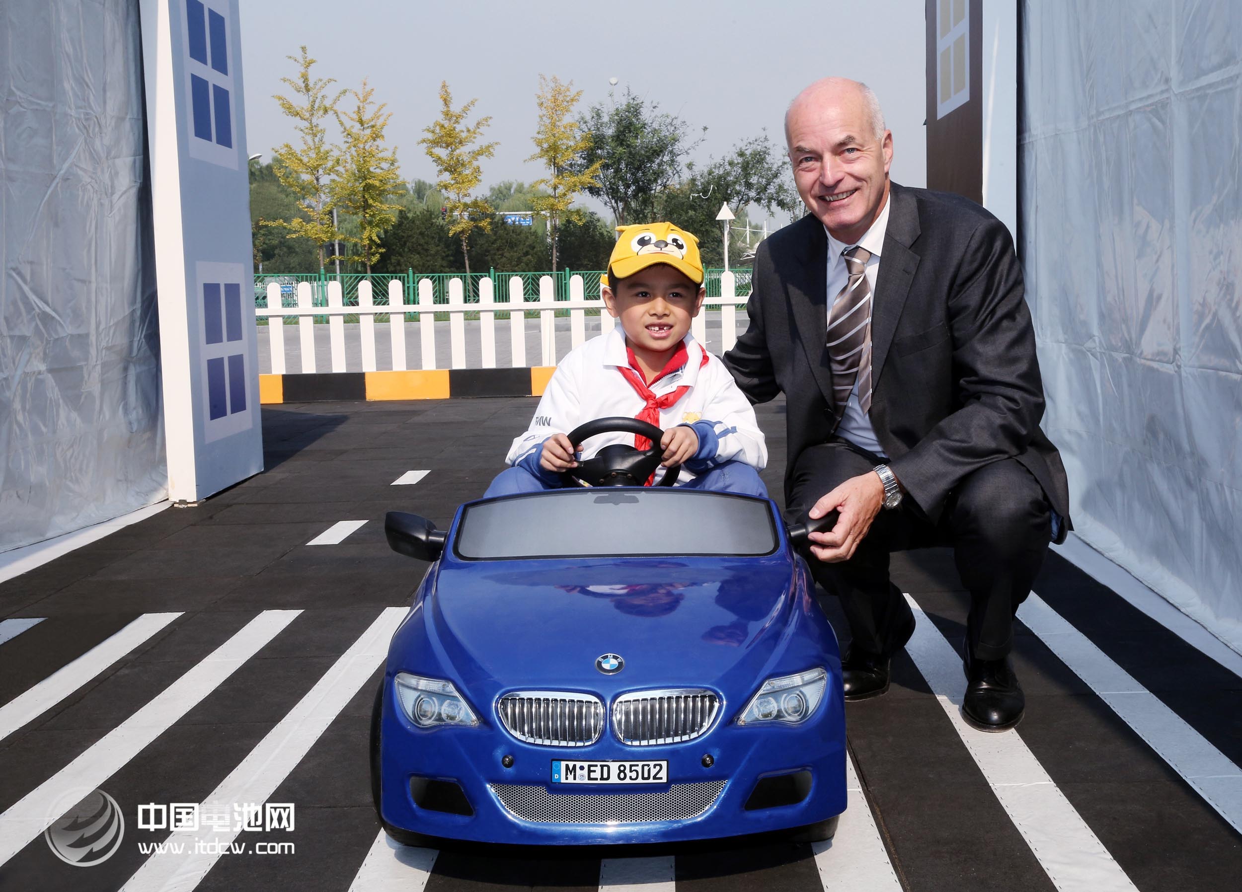 安格点击中国电动汽车软肋 最大挑战来自市场