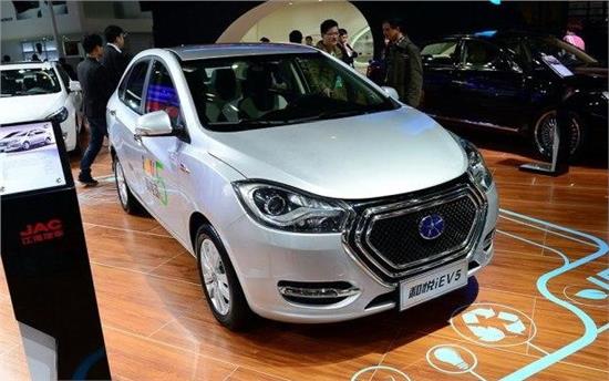 日本银行野村研究表明中国富人对电动汽车青睐有加