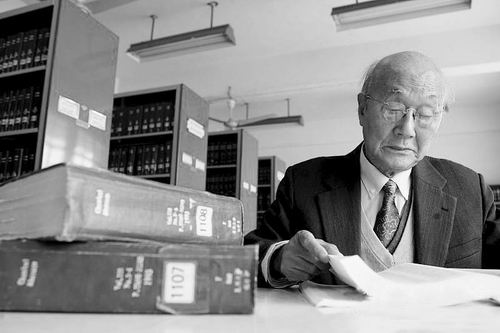 中国“锂离子电池之父” 吴浩青：钱不是第一