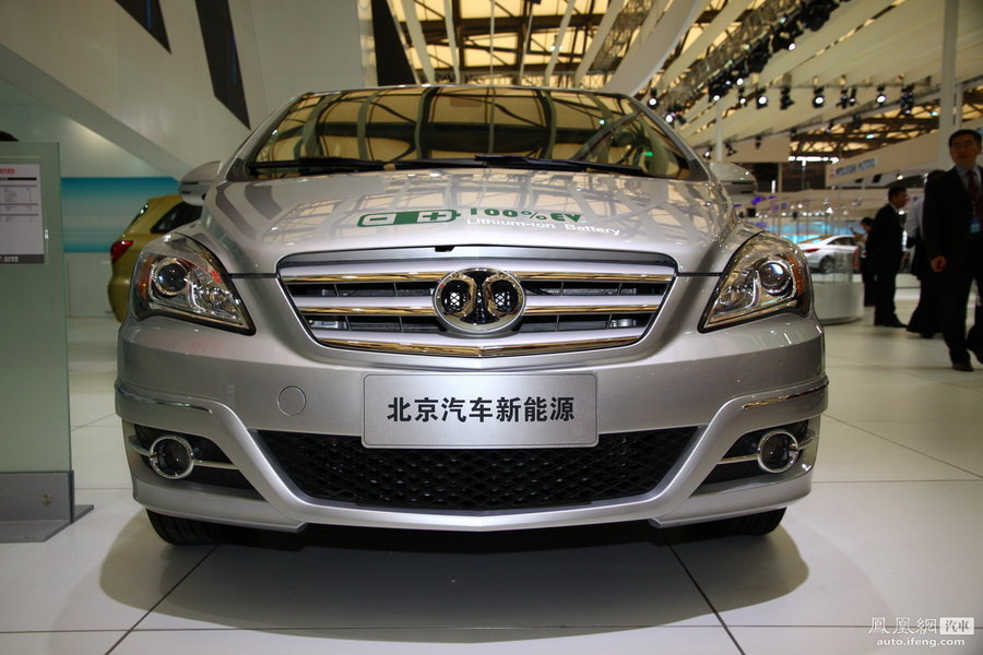 2017年北京电动公交车达4500辆 新增出租车全部电动化