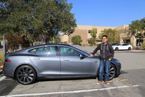 特斯拉中美试驾对比 两地差距悬殊但正在缩小