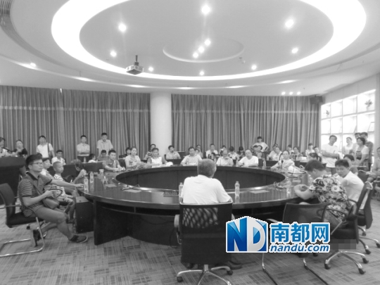 亿纬锂能董事长舌战半山名苑73业主 