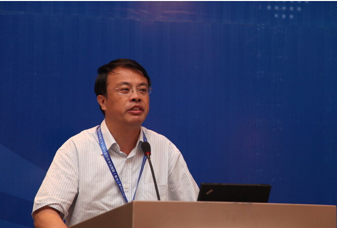 余卓平：社区建桩低谷充电是电动汽车充电基础