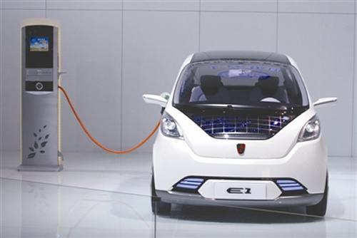 国务院：加快新能源汽车推广 重点发展纯电动车