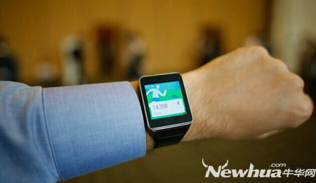 智能手表最大瓶颈是电池续航 零售端挑战犹存