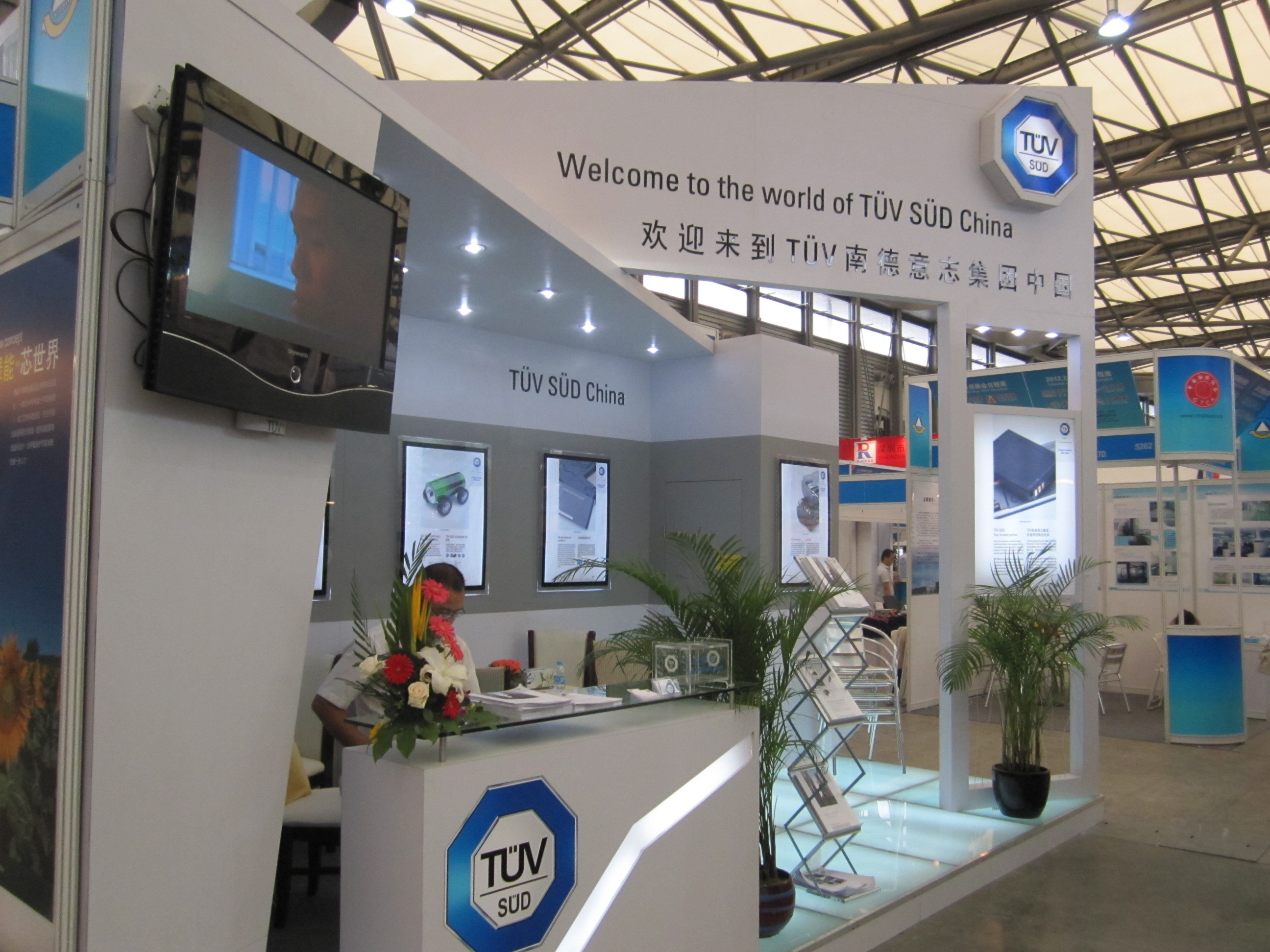 锂电池产业链“台风”来了！市场开始爆发式增长