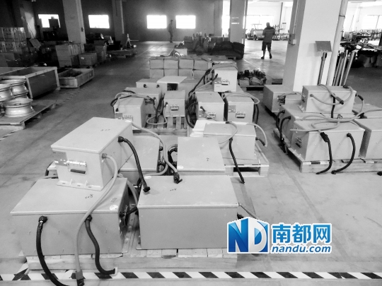 东莞首批纯电动中巴 材料大部分来自东莞企业