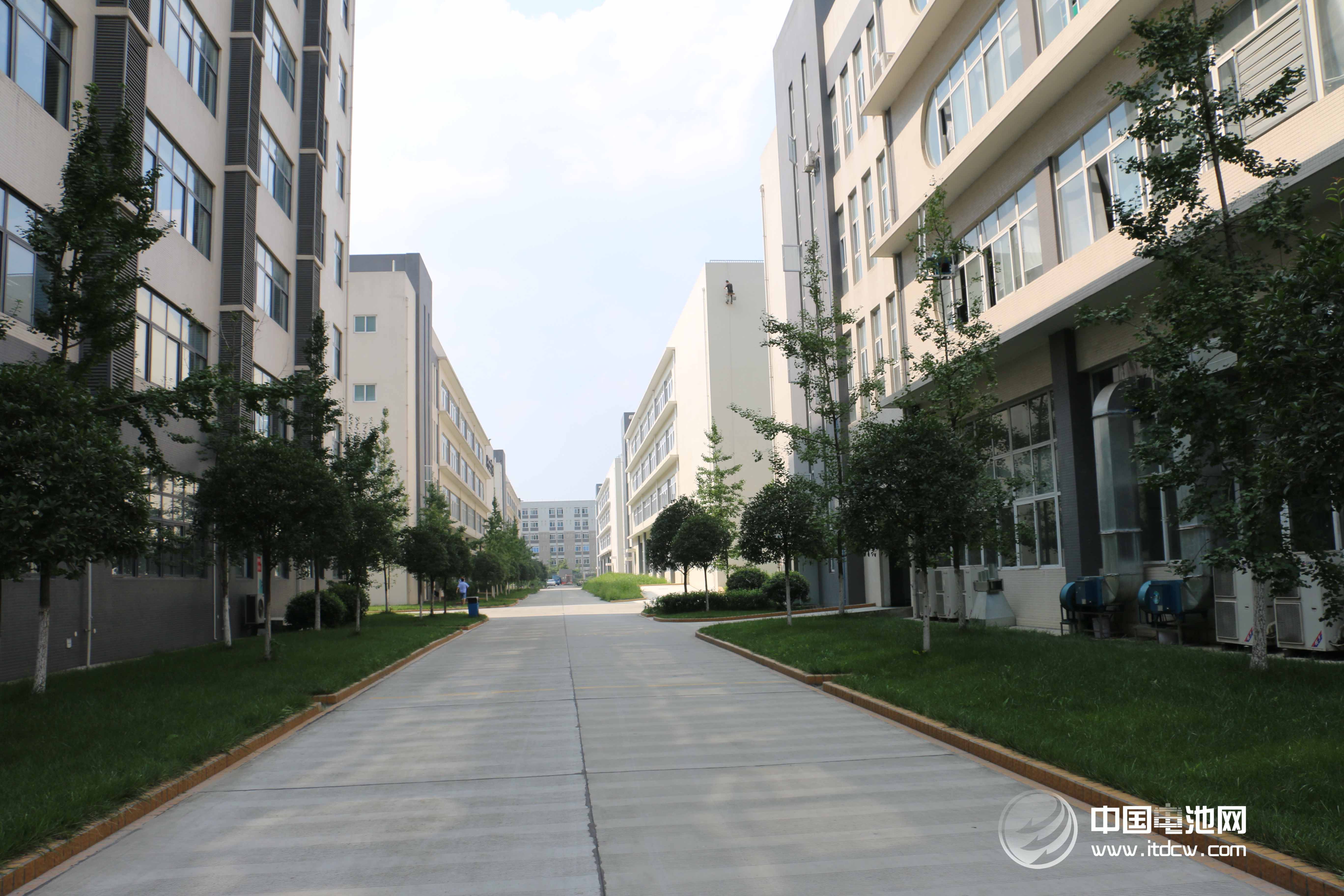 走进四川品胜电子科技工业园 