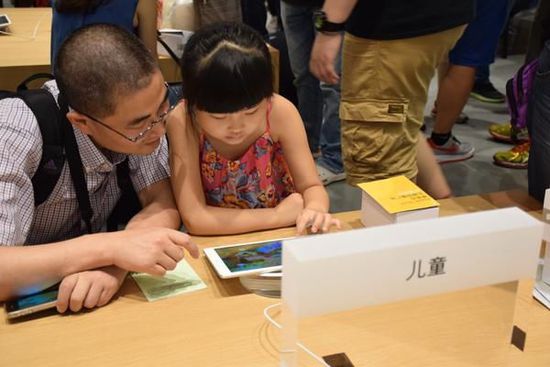 苹果无锡直营店开业 布局中国步伐逐渐加快