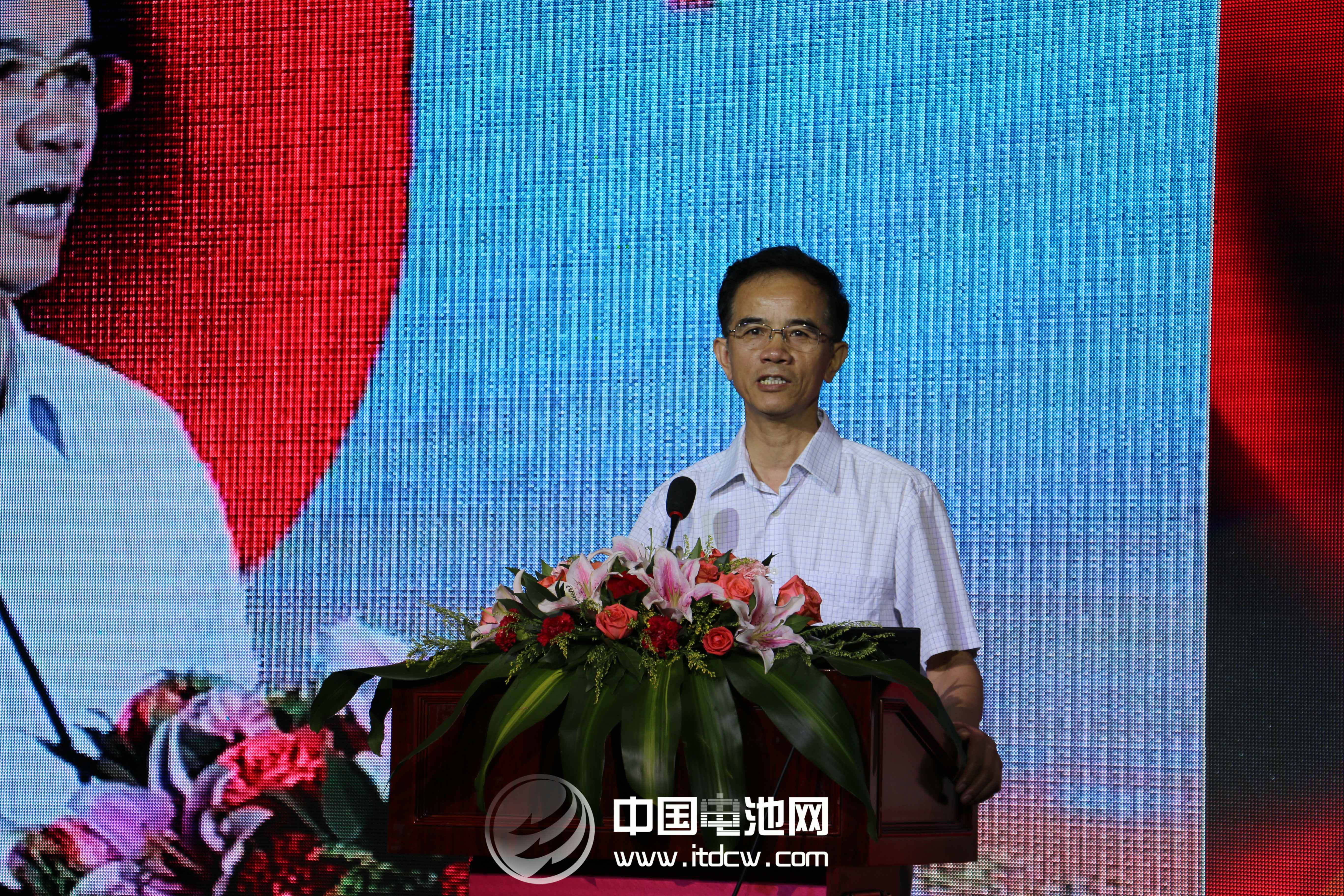 孙逢春出席中国新能源汽车产业三基工程工作会议