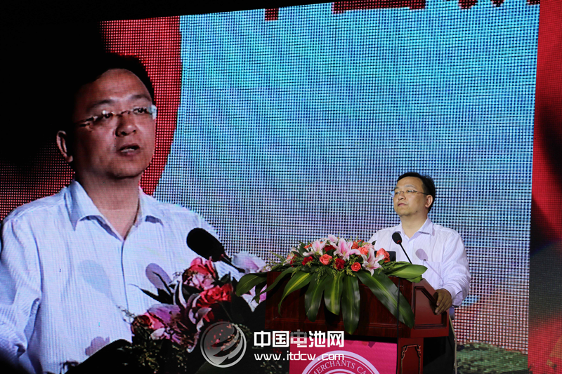 王传福近来很忙！巧布新能源车两步棋