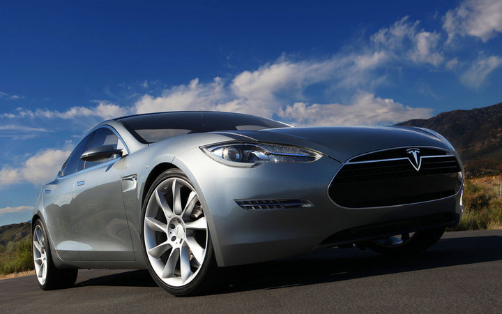 特斯拉跑车