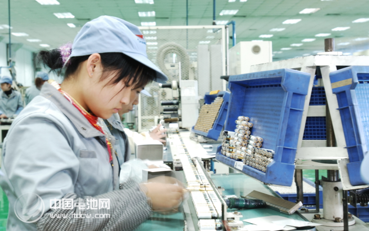 四川长虹新能源科技有限公司生产车间一角