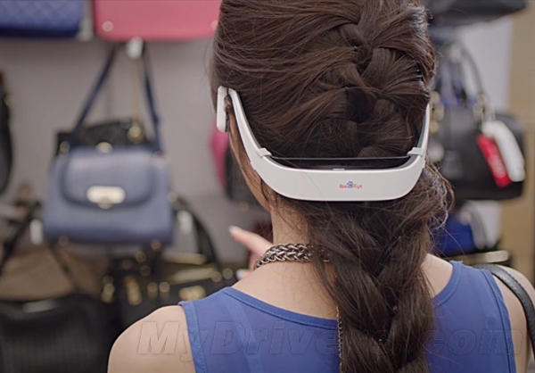 百度眼镜BaiduEye正式亮相：无屏幕 手势识别