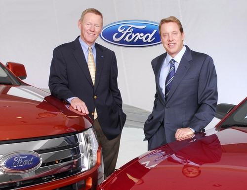 福特董事长谈智能汽车：应允许用户不用新技术