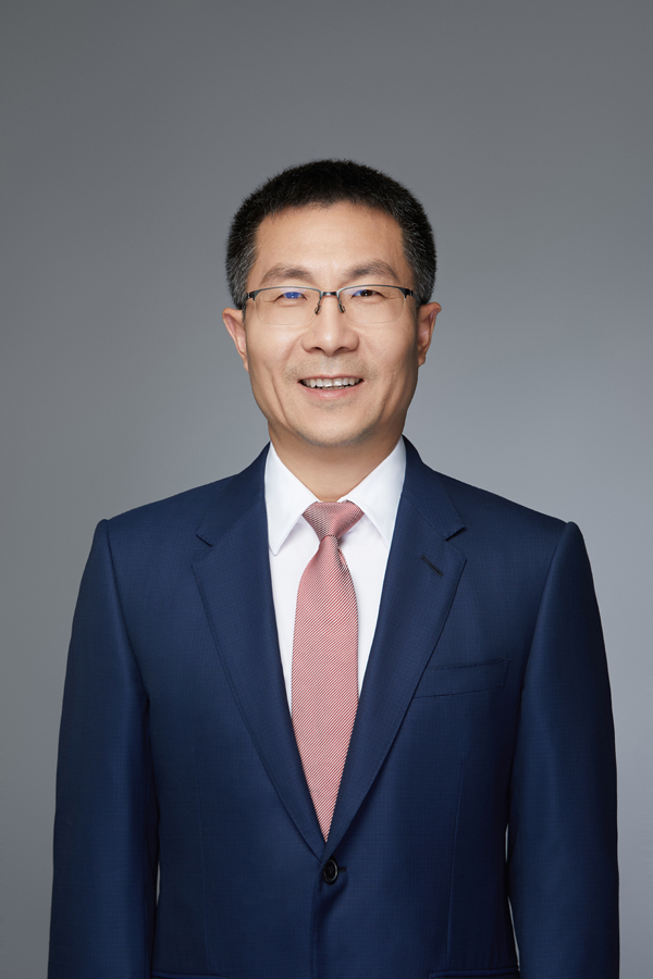 深圳市华宝新能源股份有限公司董事长孙中伟