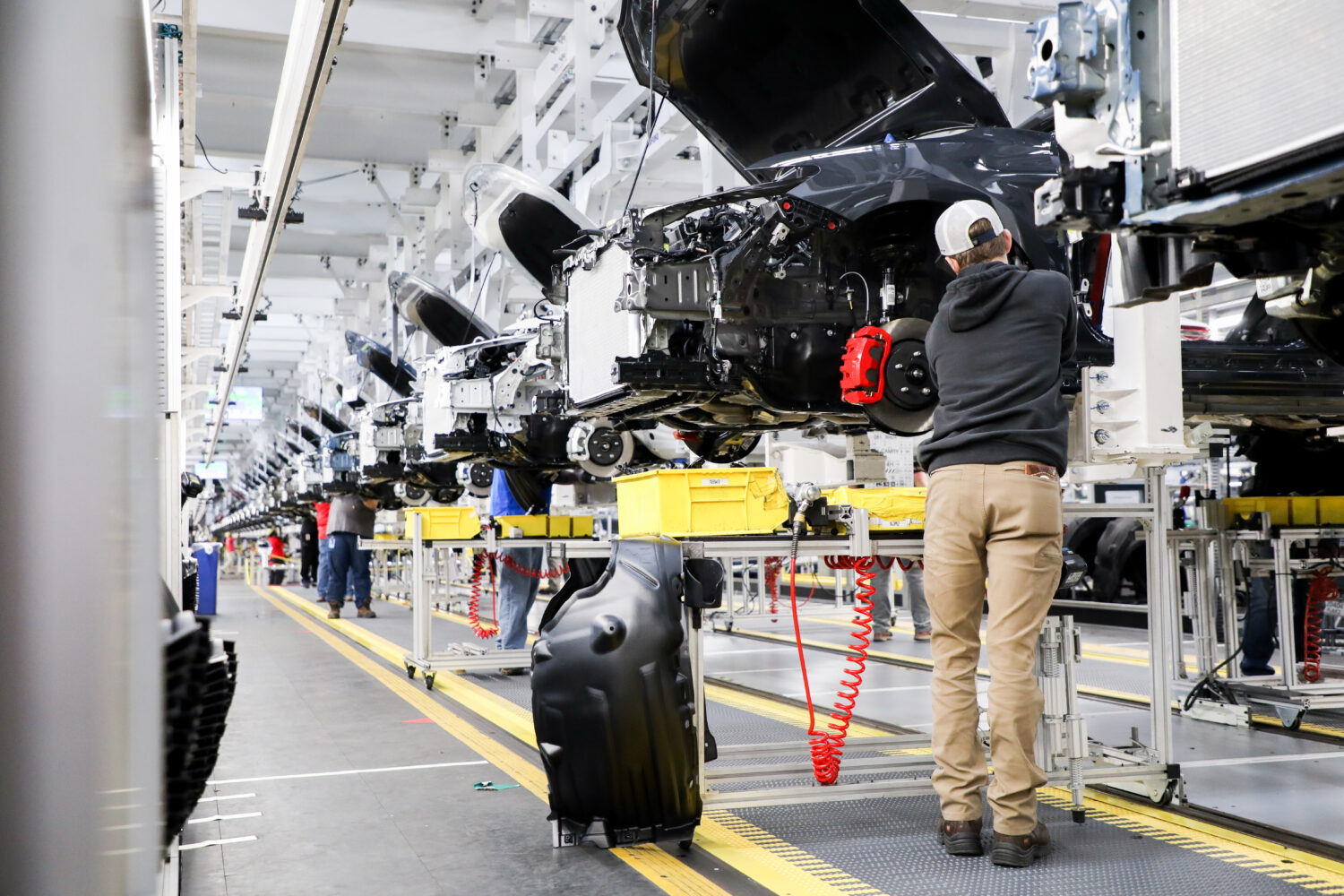 丰田拟向美国工厂追资13亿美元 支持向电动汽车过渡