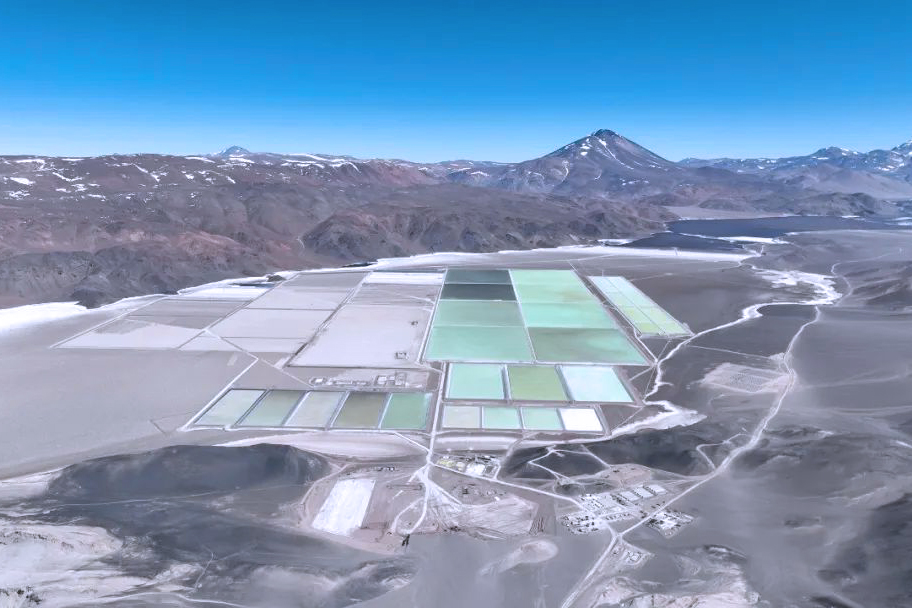 紫金矿业2025年净利预超510亿 今年当量碳酸锂产量将达12万吨