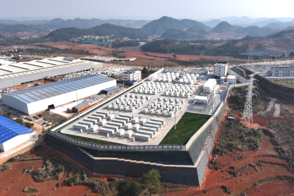 我国首个大型锂钠混合储能站投产 绿电占比高达98%